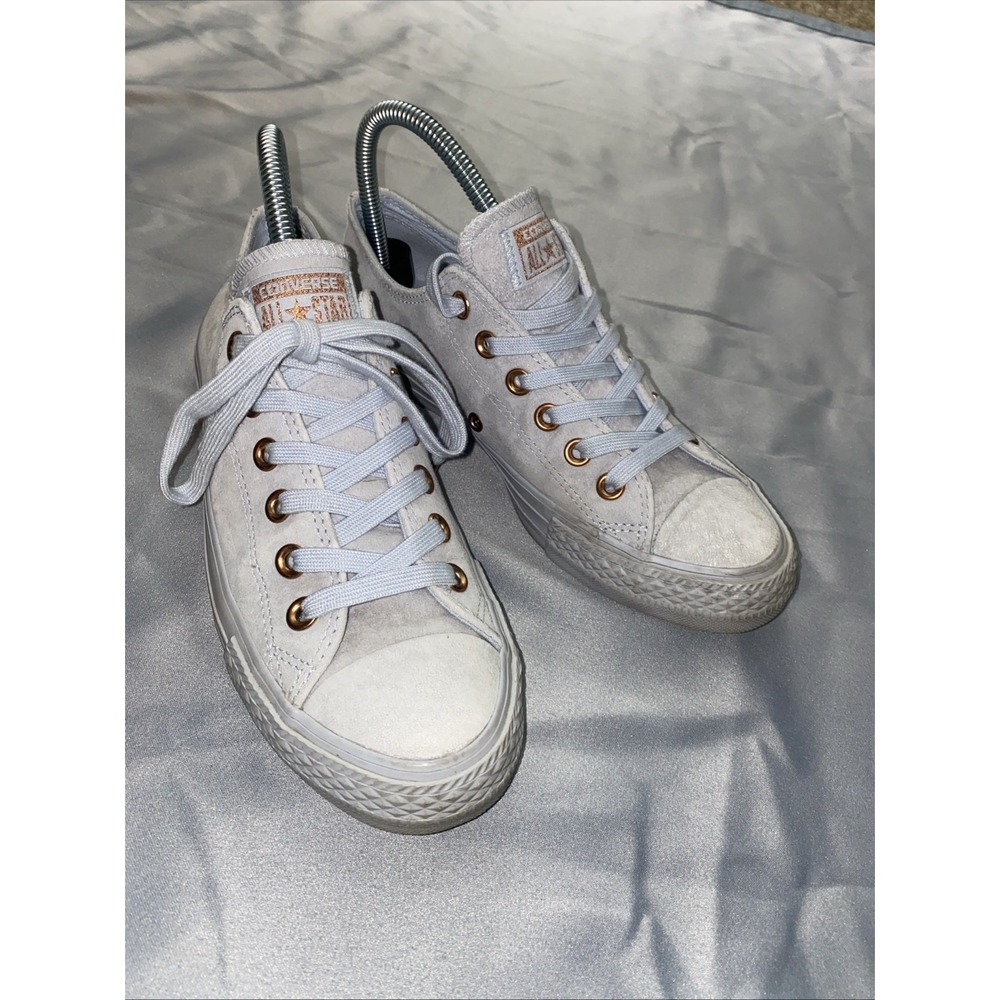 Converse Baby Blue Blush Shoes Women's - Size 7